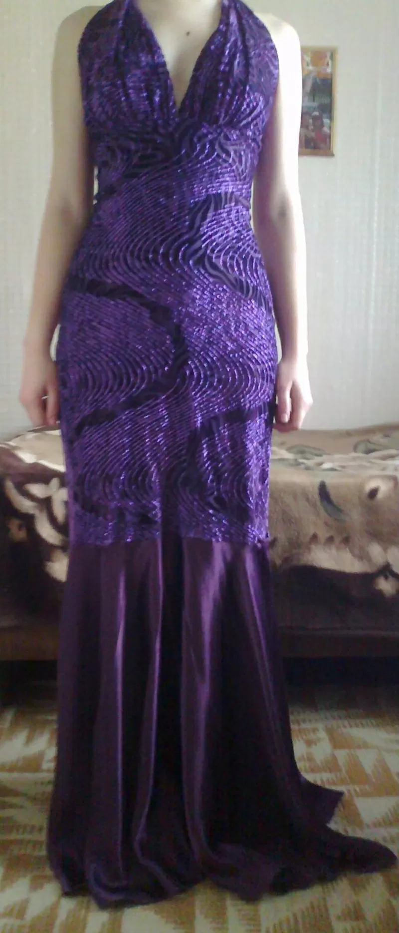 Вечернее платье,  фиолетовое,  б/у 1 раз,  в отличном состоянии,  торг. 2
